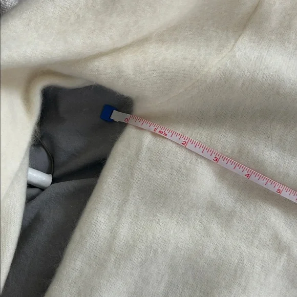 Lilysilk 100% Cashmere Collared Sweater. - Picture 9 of 12